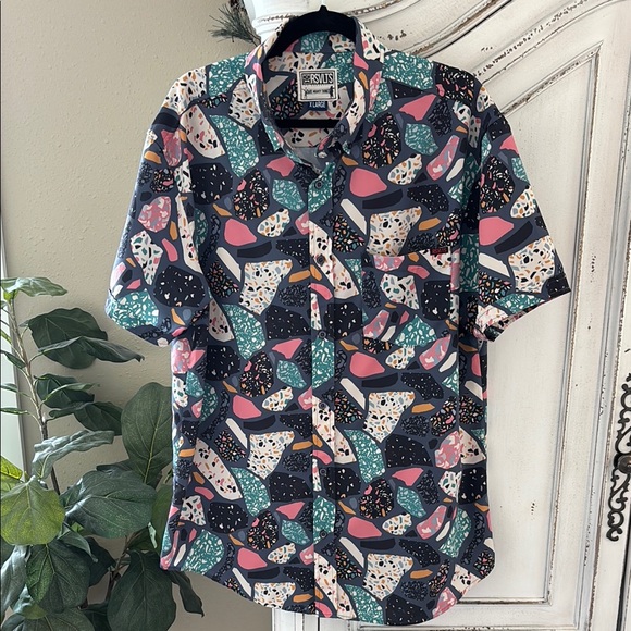 RSVLTS Other - Roosevelt’s RSVLTS Short Sleeve Button Up Mens Sz. XL Multicolor Geometric Print